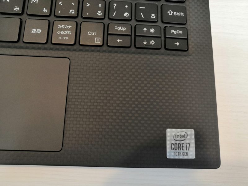 第10世代 インテル® Core i7-10710U プロセッサー